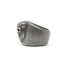 Load image into Gallery viewer, The Modern men ring